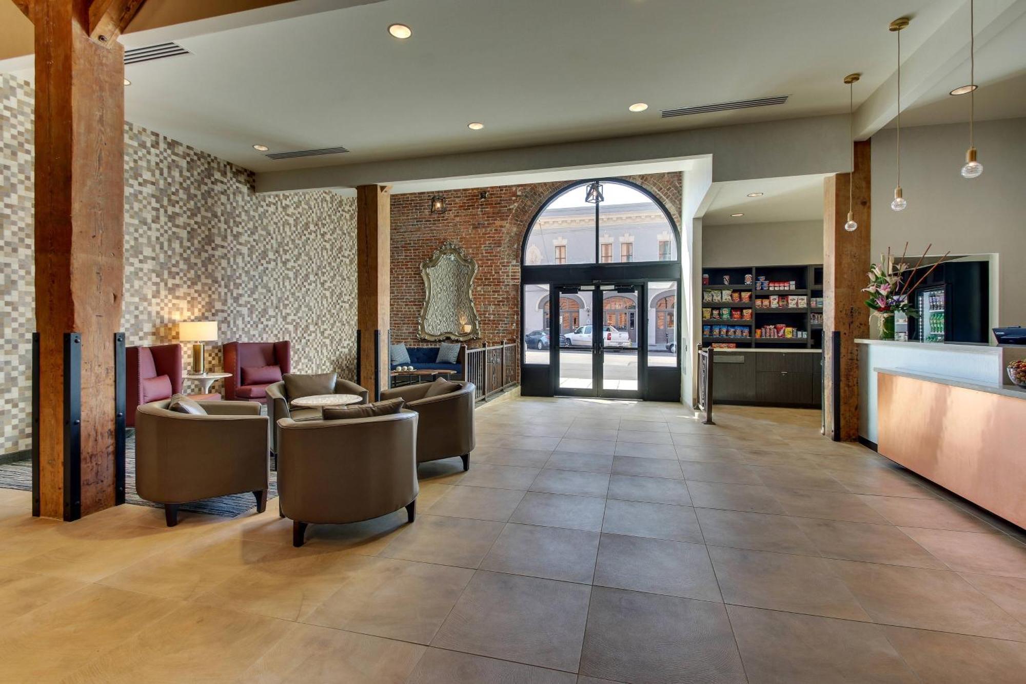Springhill Suites By Marriott Montgomery Downtown Exteriér fotografie